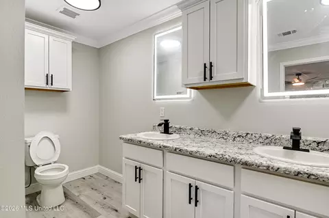 Bath - 3706 Devonshire Dr, Moss Point, MS 39563 photo 1 of 3