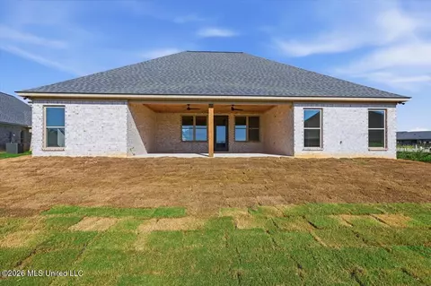 Exterior - 139 Palace Xing, Flowood, MS 39232 photo 6 of 7