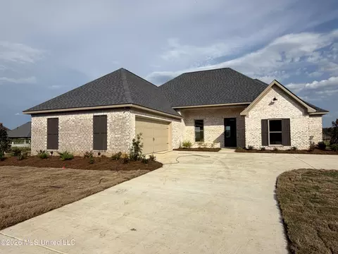 Exterior - 139 Palace Xing, Flowood, MS 39232 photo 2 of 5