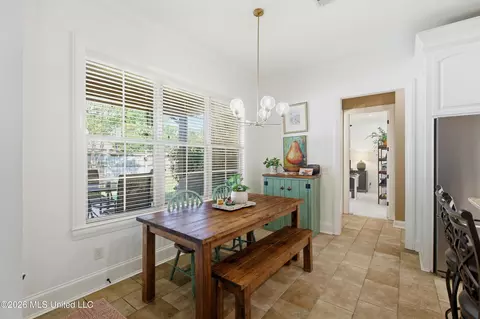 Dining - 403 Laural Ct, Madison, MS 39110 photo 2 of 6