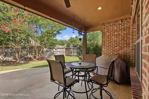 Exterior - 403 Laural Ct, Madison, MS 39110 photo 6 of 11