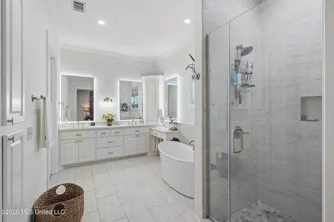 Bath - 403 Laural Ct, Madison, MS 39110 photo 2 of 7