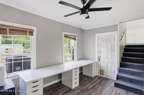 Entry Way - 621 Eagle Ave, Jackson, MS 39206 photo 1 of 2
