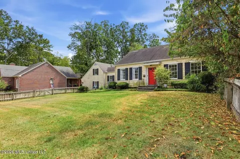 Exterior - 621 Eagle Ave, Jackson, MS 39206 photo 2 of 12