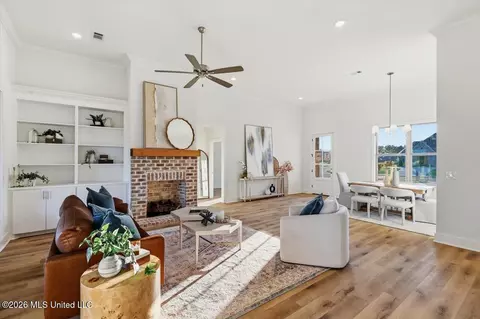 Living - 141 Palace Xing, Flowood, MS 39232 photo 1 of 1