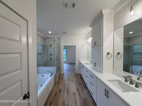 Entry Way - 141 Palace Xing, Flowood, MS 39232 photo 1 of 2