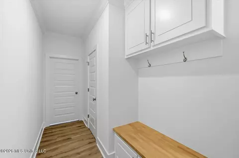 Entry Way - 928 Mullican Rd, Florence, MS 39073 photo 1 of 2