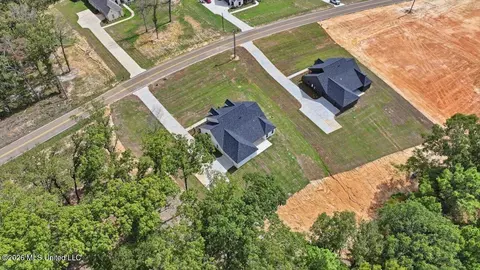 View/Area - 928 Mullican Rd, Florence, MS 39073 photo 15 of 17