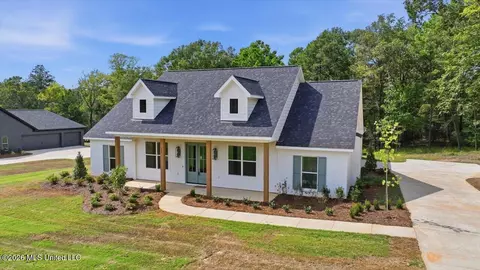 Exterior - 928 Mullican Rd, Florence, MS 39073 photo 13 of 13
