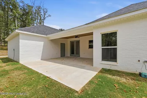 Exterior - 928 Mullican Rd, Florence, MS 39073 photo 10 of 13