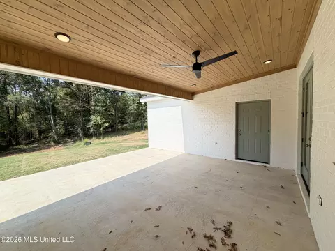 Exterior - 928 Mullican Rd, Florence, MS 39073 photo 3 of 4