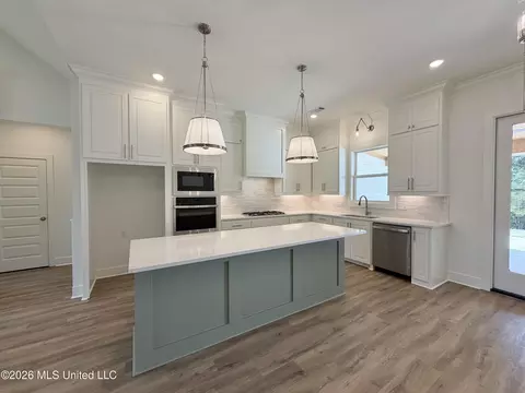 Kitchen - 928 Mullican Rd, Florence, MS 39073 photo 1 of 4
