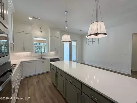 Kitchen - 928 Mullican Rd, Florence, MS 39073 photo 4 of 4