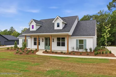 Exterior - 928 Mullican Rd, Florence, MS 39073 photo 3 of 13
