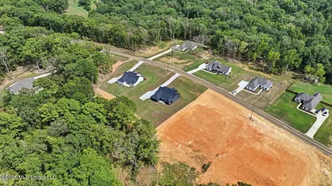 View/Area - 934 Mullican Rd, Florence, MS 39073 photo 12 of 18