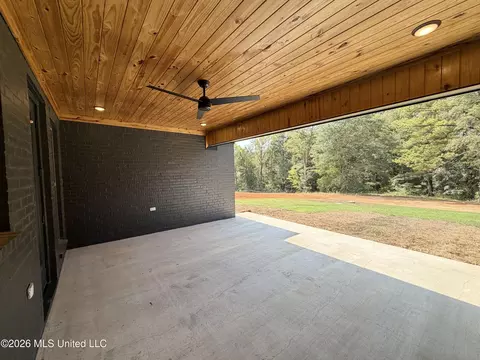 Exterior - 934 Mullican Rd, Florence, MS 39073 photo 4 of 6