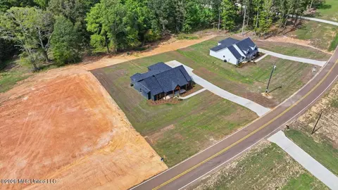 View/Area - 934 Mullican Rd, Florence, MS 39073 photo 1 of 18