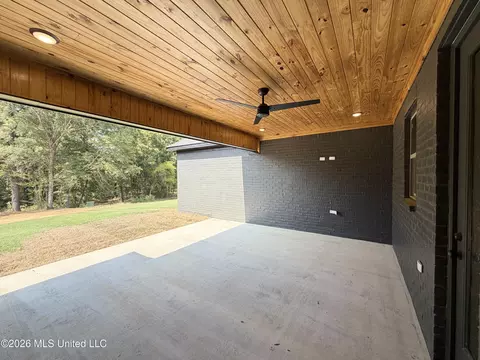Exterior - 934 Mullican Rd, Florence, MS 39073 photo 6 of 6