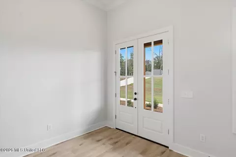 Entry Way - 934 Mullican Rd, Florence, MS 39073 photo 1 of 5