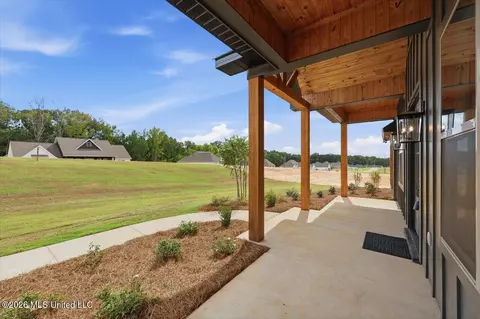 Exterior - 934 Mullican Rd, Florence, MS 39073 photo 6 of 13