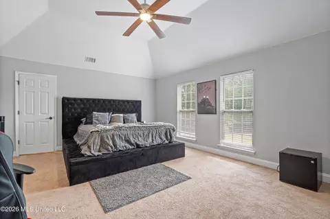 Bedroom - 3903 Misty Oaks Ln, Nesbit, MS 38651 photo 5 of 9