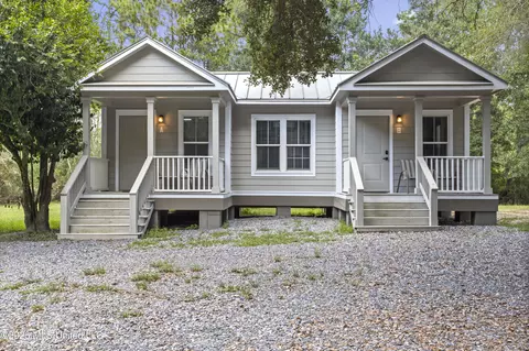 15447 C C Camp Rd, Gulfport, MS 39503