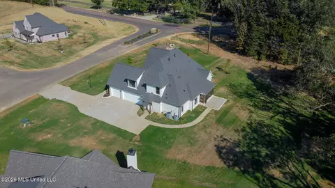 Other - 124 Oakworth Dr, Hernando, MS 38632 photo 6 of 10