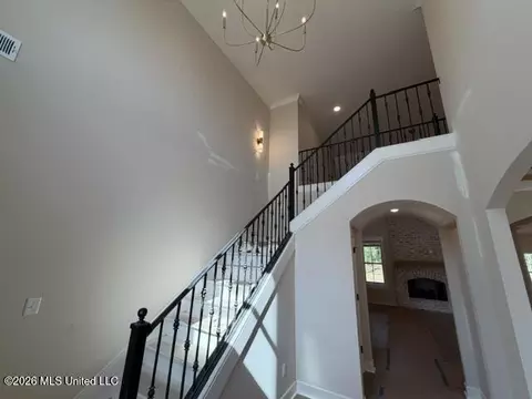 Entry Way - 124 Oakworth Dr, Hernando, MS 38632 photo 3 of 3