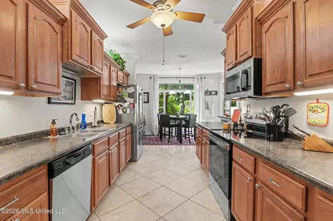 Kitchen - 5562 E Diamondhead Dr, Diamondhead, MS 39525 photo 3 of 3