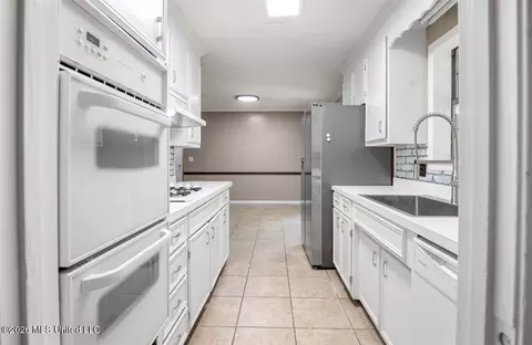 Kitchen - 147 Oak Park Dr, Forest, MS 39074 photo 1 of 2