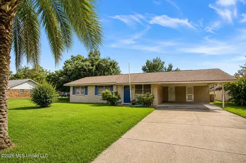 329 Popps Ferry Rd, Biloxi, MS 39531