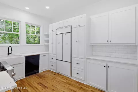 Kitchen - 969 SW Carlisle St, Jackson, MS 39202 photo 4 of 4
