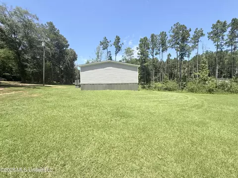 Exterior - 1206 Quinlivan Rd, Mccomb, MS 39648 photo 3 of 4