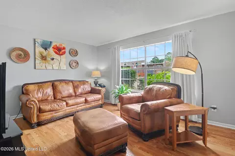413 Kahler St #25, Gulfport, MS 39507
