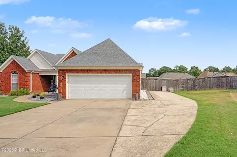 Exterior - 74 Lyla Cv, Hernando, MS 38632 photo 3 of 6