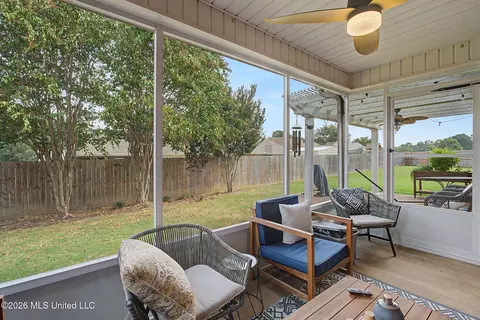 Exterior - 74 Lyla Cv, Hernando, MS 38632 photo 5 of 6