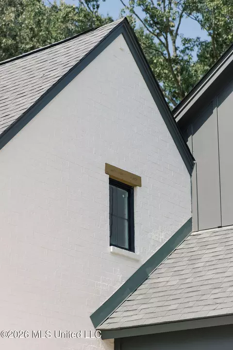Exterior - 1582 Ella Cv, Hernando, MS 38632 photo 19 of 25