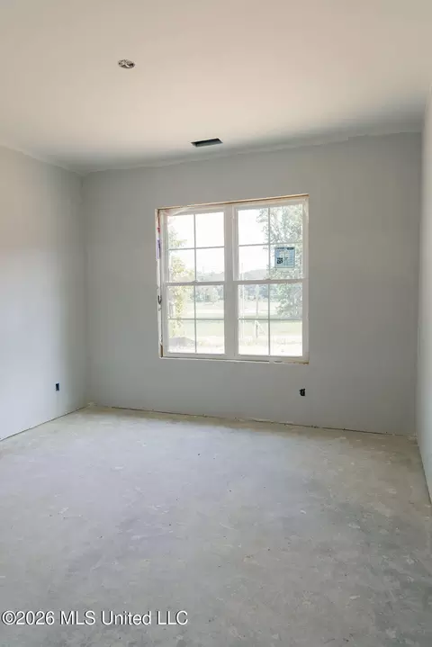 Bedroom - 1582 Ella Cv, Hernando, MS 38632 photo 2 of 2