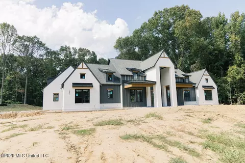Exterior - 1582 Ella Cv, Hernando, MS 38632 photo 2 of 25