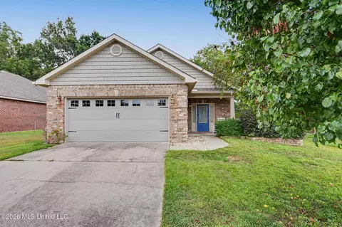 13741 Windwood Dr, Gulfport, MS 39503