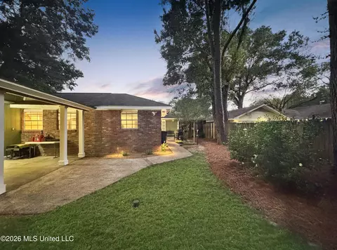 Exterior - 1480 Westbrook Rd, Jackson, MS 39211 photo 14 of 20