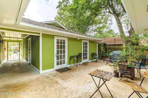 Exterior - 1480 Westbrook Rd, Jackson, MS 39211 photo 3 of 20