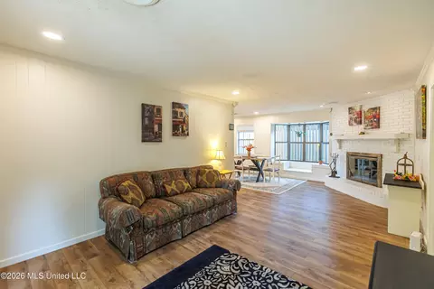 Living - 1480 Westbrook Rd, Jackson, MS 39211 photo 1 of 4