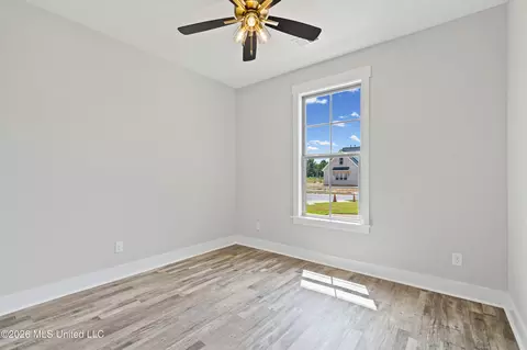 Bedroom - 3634 Kreunen St, Nesbit, MS 38651 photo 1 of 6