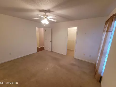 Bedroom - 13165 Coldwater Dr, Olive Branch, MS 38654 photo 3 of 5