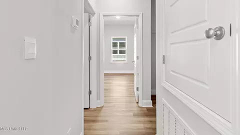 Entry Way - 18441 Spring Hill Dr, Saucier, MS 39574 photo 1 of 10