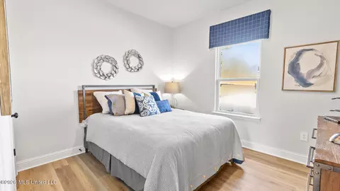 Bedroom - 18447 Spring Hill Dr, Saucier, MS 39574 photo 2 of 6