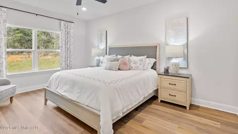 Bedroom - 18447 Spring Hill Dr, Saucier, MS 39574 photo 4 of 6