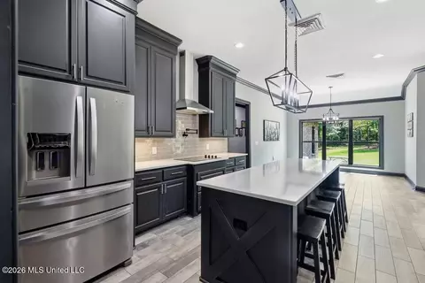 Kitchen - 113 Trails End, Flora, MS 39071 photo 4 of 4