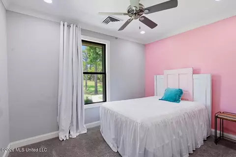Bedroom - 113 Trails End, Flora, MS 39071 photo 3 of 4